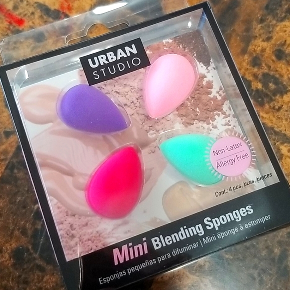 3/$10 Mini Blending Sponges - Picture 1 of 1